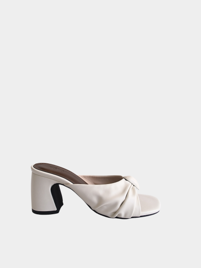 Giai Nhu Mules